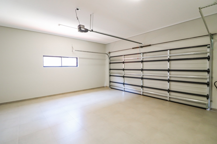 3 Bedroom Property for Sale in Wild Olive Estate Free State